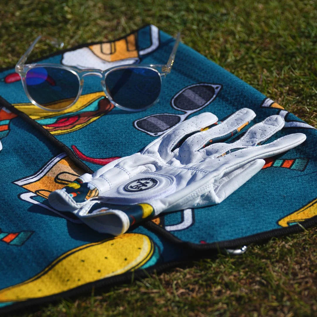 GOLF TOWEL THE WEEKENDER