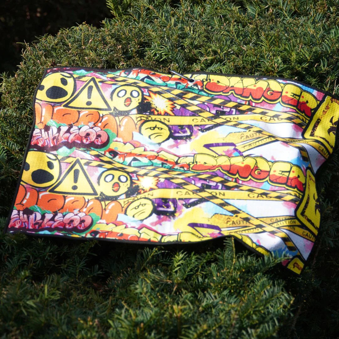 GOLFHANDDUK HIGH VOLTAGE