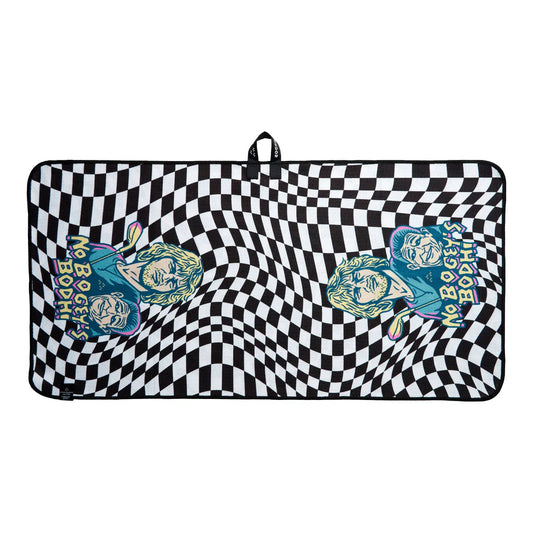 BODHI CHECKERED GOLF TOWEL