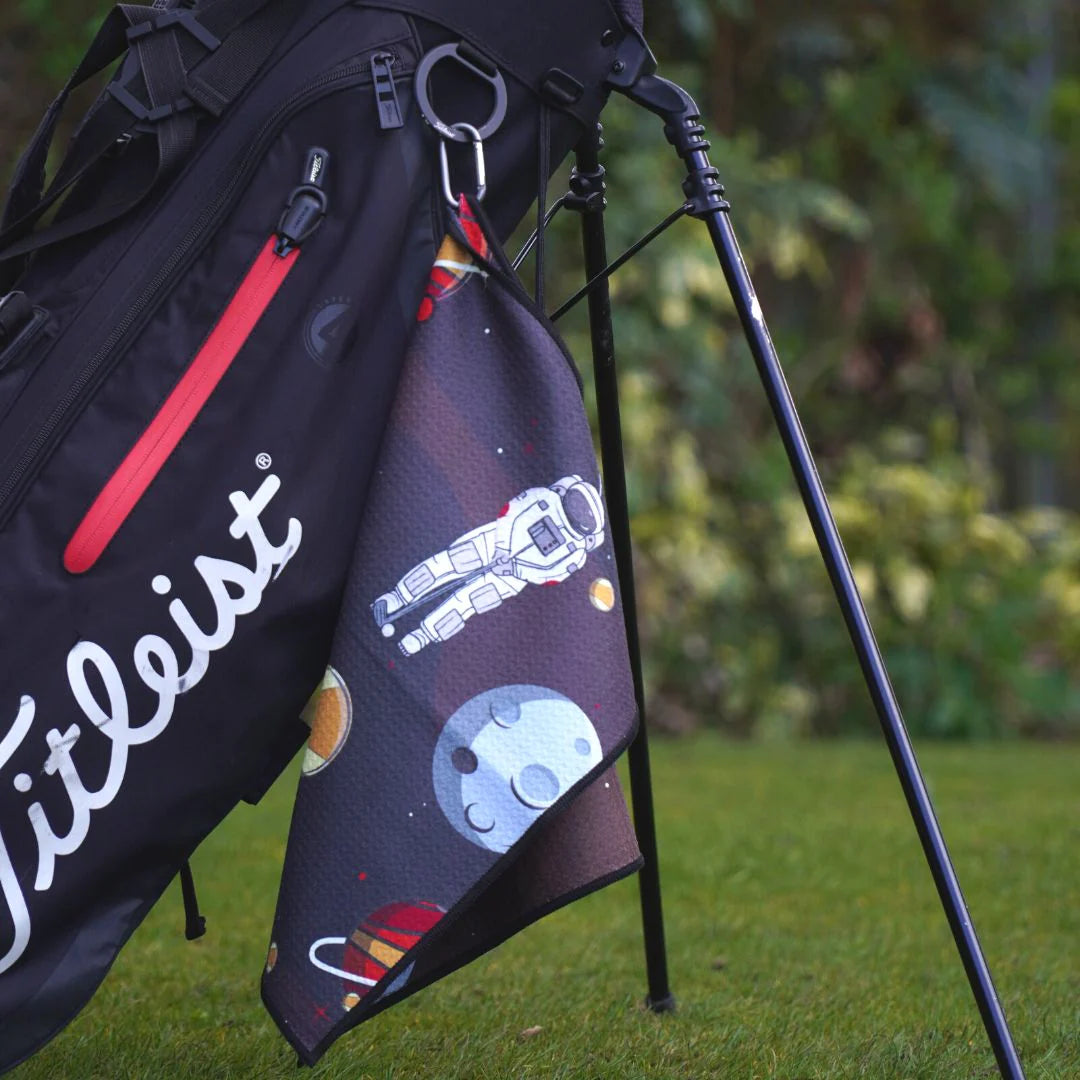 GOLF TOWEL MOON GOLF