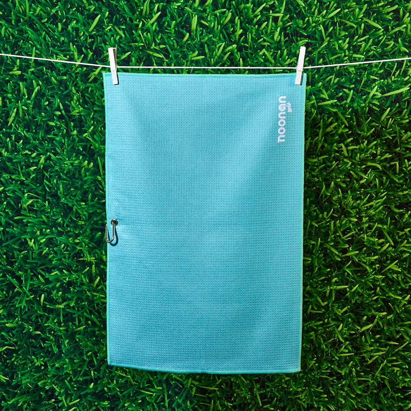 ZESTY ZIGZAG GOLF TOWEL