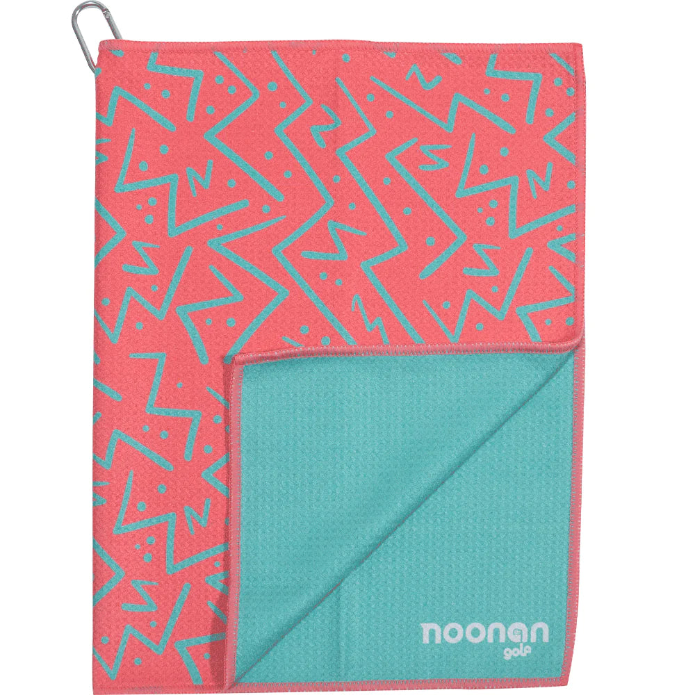 ZESTY ZIGZAG GOLF TOWEL