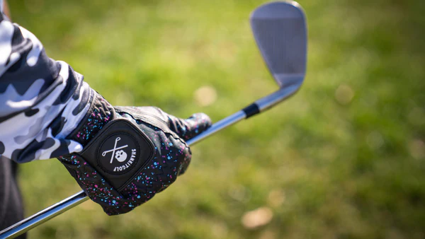BLACK PAINT SPLASH GOLF GLOVE