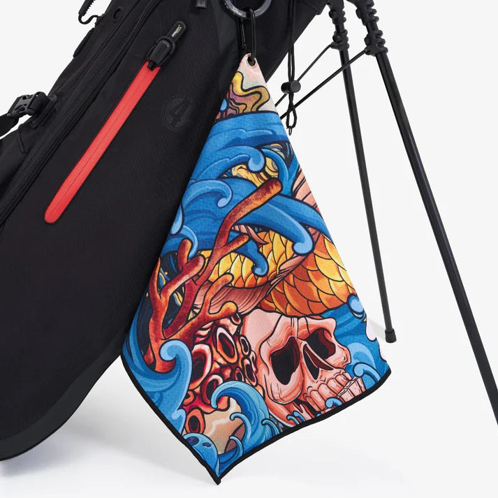 DEEP SEA GOLF TOWEL